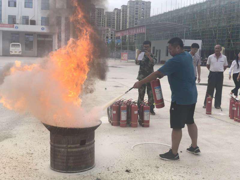 江西長運(yùn)扎實開展“安全生產(chǎn)月”活動，各單位安全生產(chǎn)形勢持續(xù)穩(wěn)定
