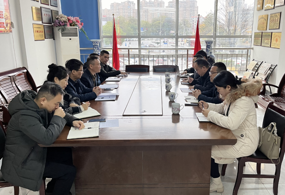 景德鎮(zhèn)長運:召開寒暑假校園直通車座談會