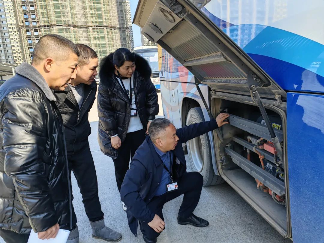 撫州長運(yùn):做足功課迎戰(zhàn)元旦假期旅客運(yùn)輸工作