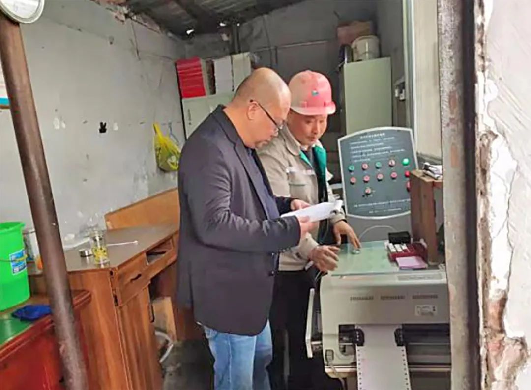 贛州方通:開展元旦假期安全、服務(wù)質(zhì)量檢查活動(dòng)