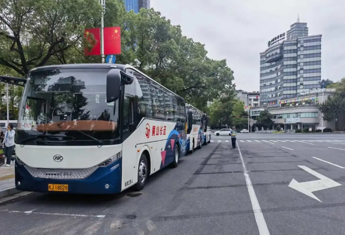 黃山長(zhǎng)運(yùn):“綠皮火車”恢復(fù)運(yùn)行 全力備戰(zhàn)國(guó)慶假期旅游高峰