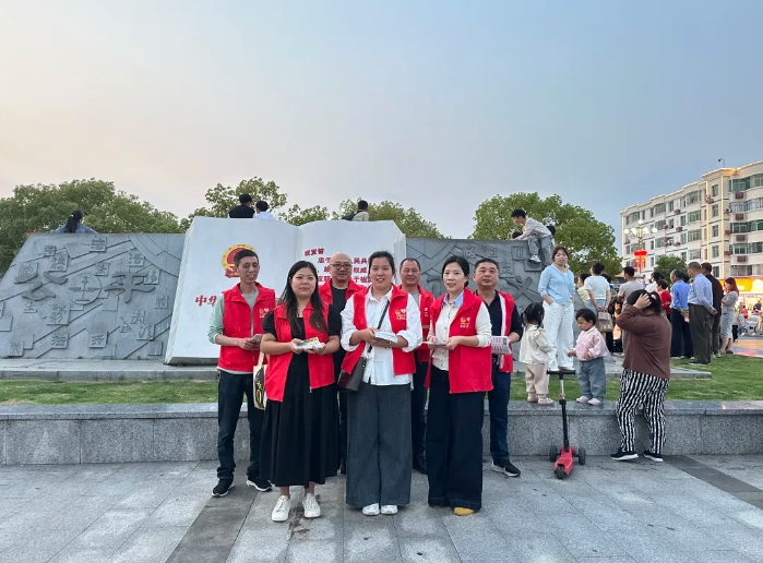 上饒汽運：為三清山?德興高鐵站?德興站點巴士預(yù)熱造勢