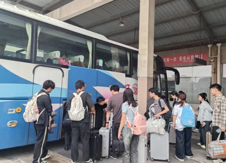新余公司：多措并舉，保障“五一”旅客出行